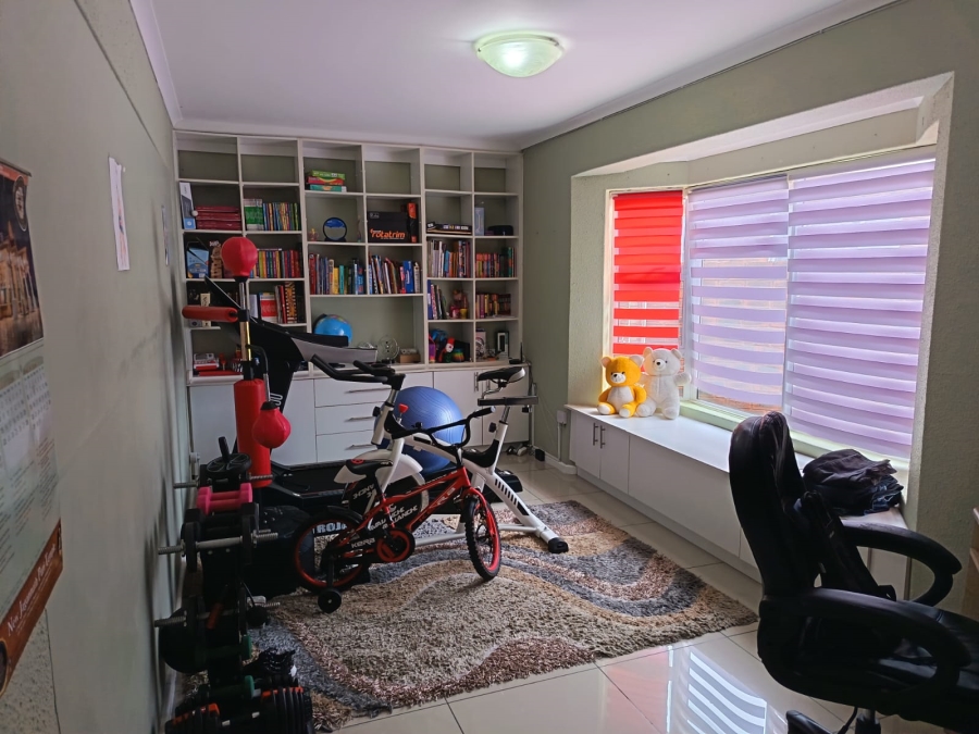 3 Bedroom Property for Sale in Summerstrand Eastern Cape